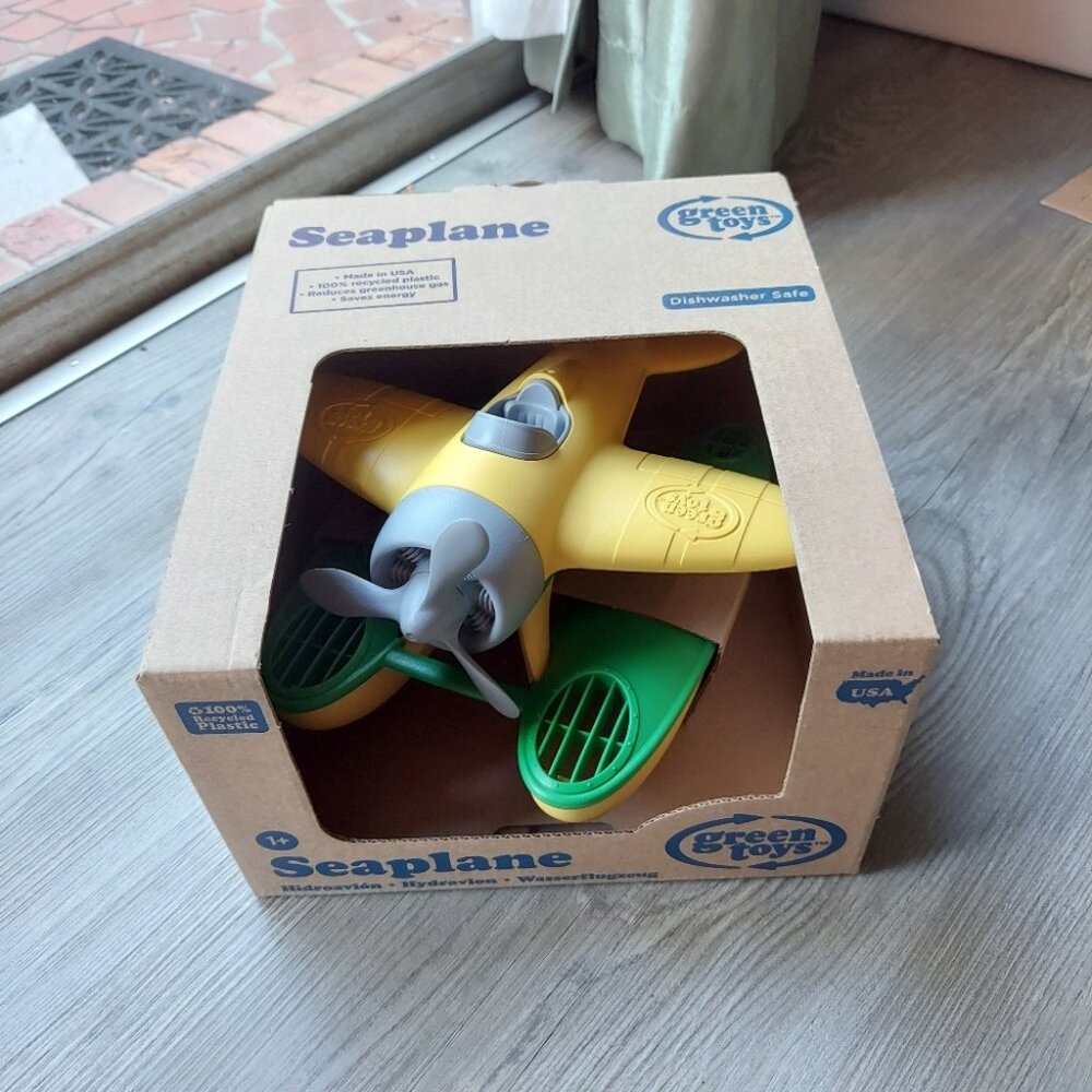 Green Toys DISHWASHER SAFE Floating Sea Plane